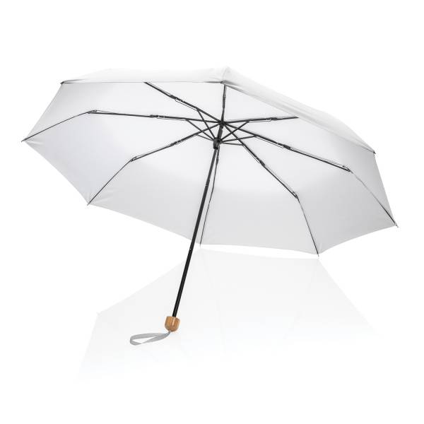 Компактный зонт Impact из RPET AWARE™ с бамбуковой рукояткой